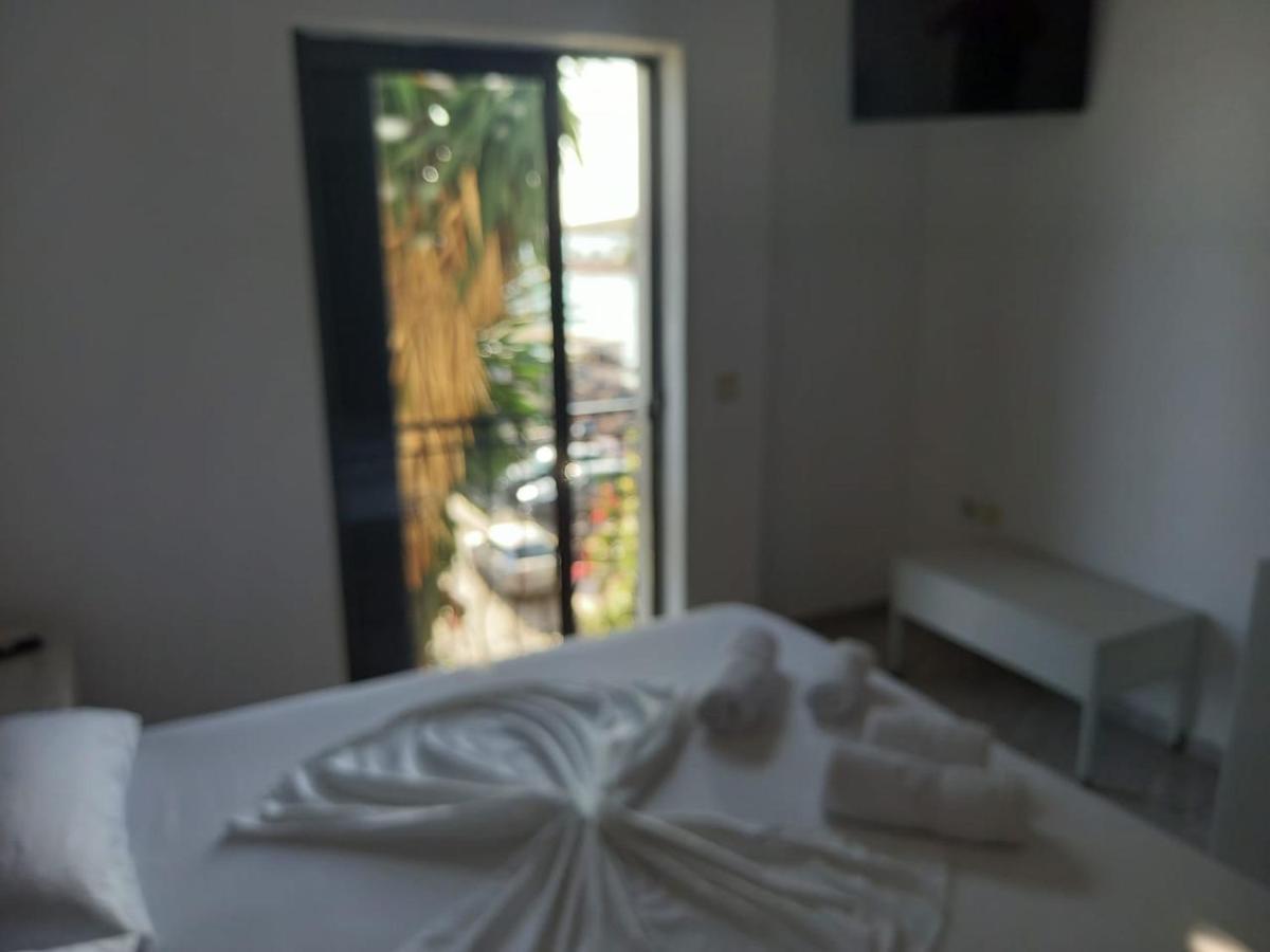 Sunset Aparthotel Sarandë Eksteriør bilde