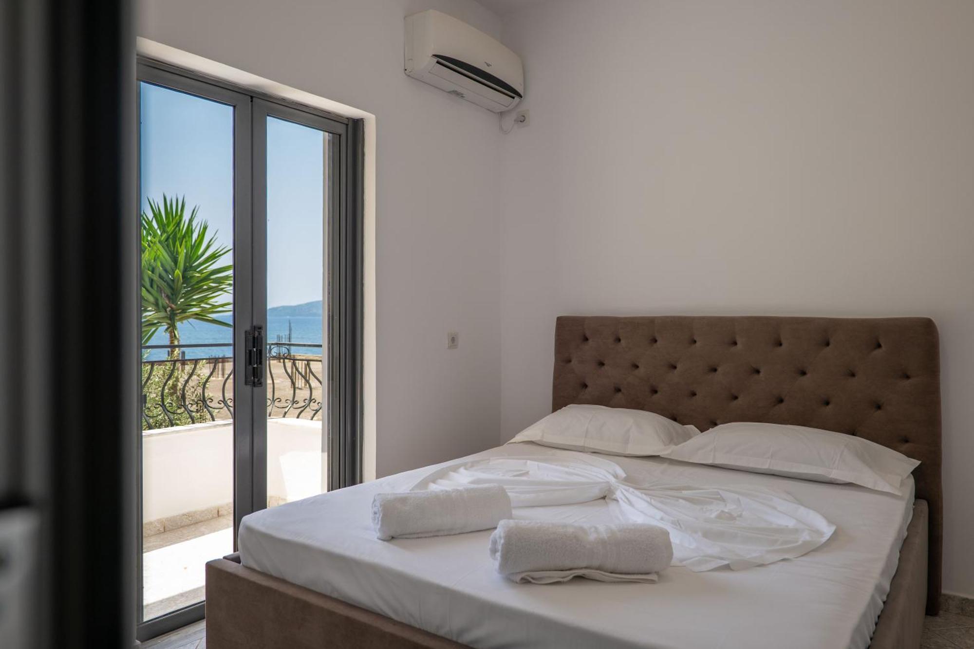 Sunset Aparthotel Sarandë Eksteriør bilde